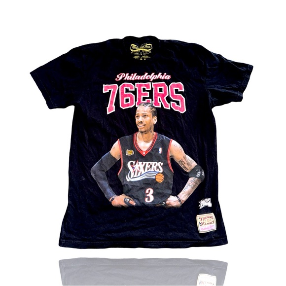 Mitchell & Ness: Allen Iverson x Philadelphia 76’ers Throwback T-Shirt: Large - Picture 1 of 4